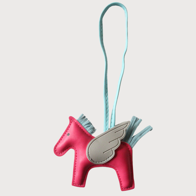 CHARM HORSE PINK